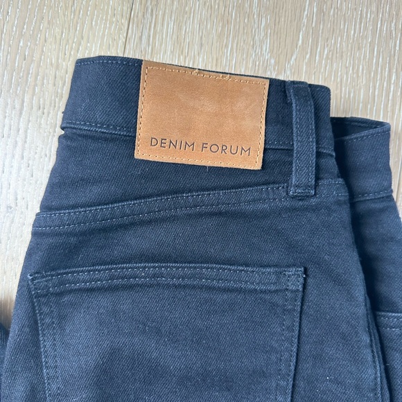 Aritzia Denim Forum Yoko High Rise Slim Jeans 28L in Stay Black Size 28 - Picture 5 of 6